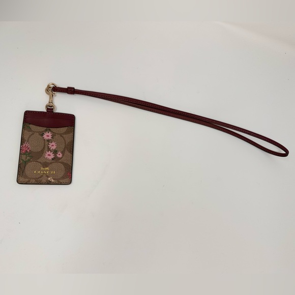 Coach ID Lanyard in Signature Canvas with Wildflower print - Picture 1 of 5